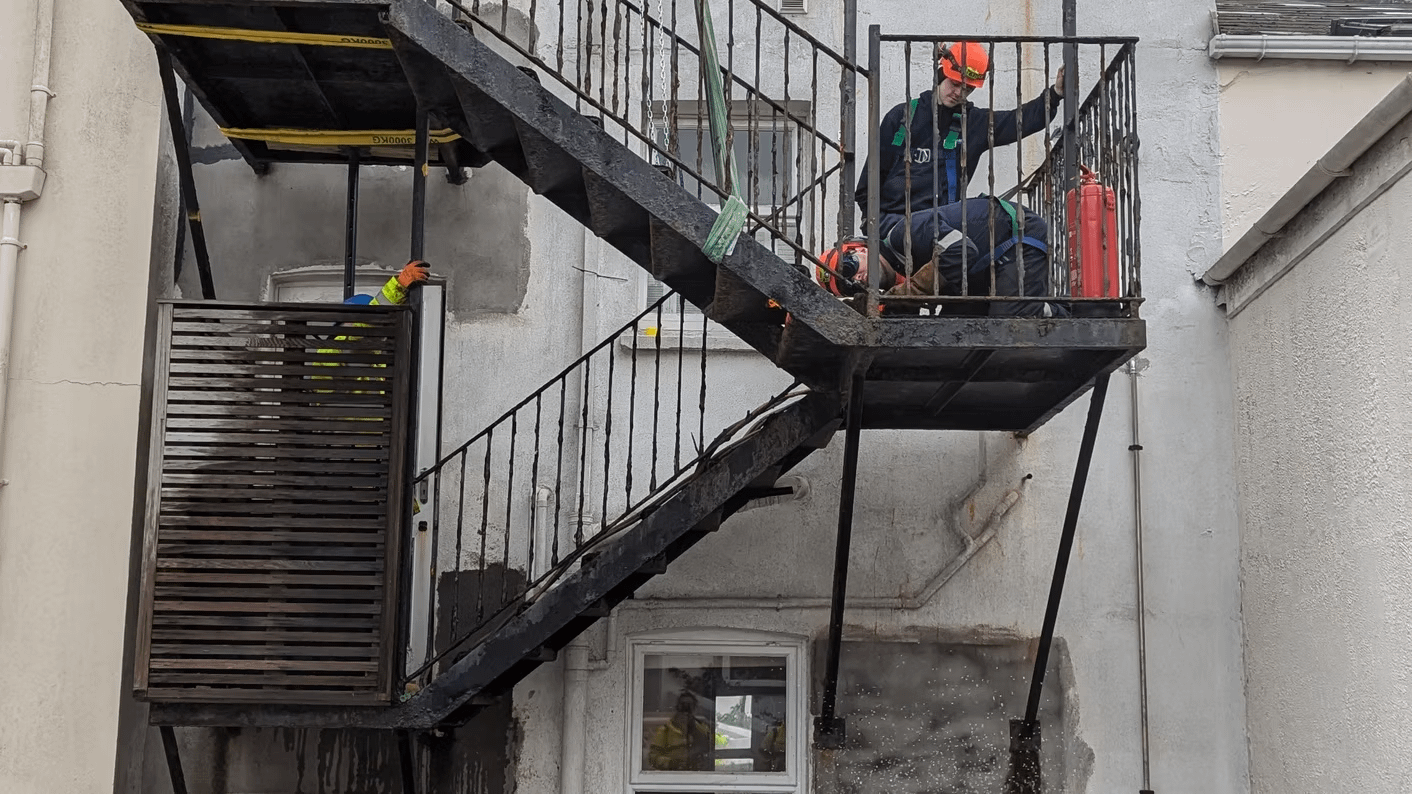 af88bf_100501516f754a45aa03c5470ff7ff60~mv2